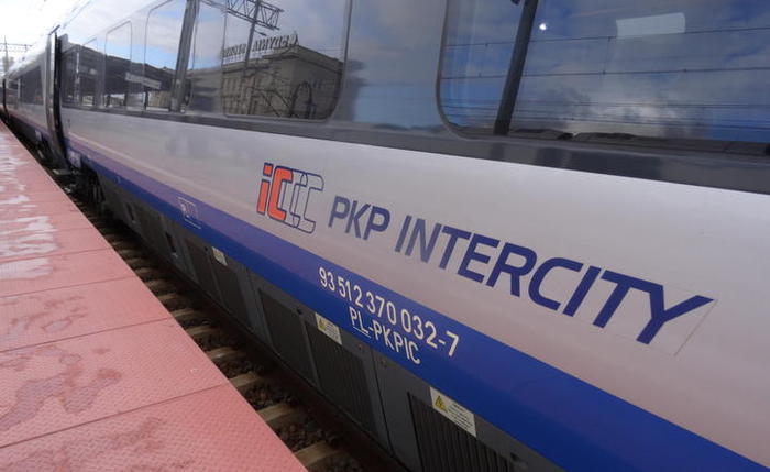 Fitch potwierdza długoterminowy rating PKP Intercity na poziomie BBB+