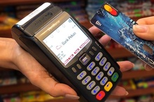 Już ponad 100 tys. osób nosi w portfelach Kartę Kredytową z Żubrem
