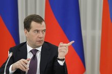 Miedwiediew: 2015 trudnym rokiem dla gospodarki Rosji