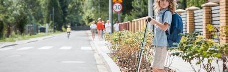 Kierowcy pytają: kto odpowiada za szkodę spowodowaną przez dziecko? Odpowiedź Cię zaskoczy