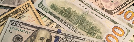 Mocna amerykańska gospodarka równa się mocny dolar
