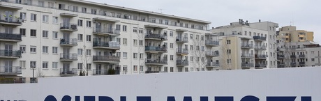 Na rynku mieszkaniowym rządzi gotówka