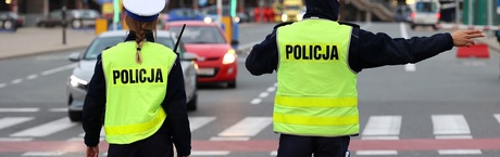 Pamiętaj o obowiązkowym OC, bo kary są drakońskie. Sprawdź korzyści płatności za ubezpieczenie w ratach