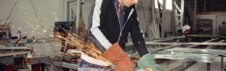 Płace w firmach nadal mocno rosną