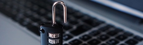 Polisa od cyberataków: nowy trend na rynku ubezpieczeń