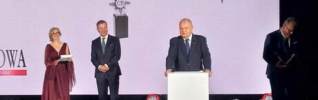 Prezes NBP ze Złotym Kompasem 2021