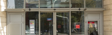 Santander Bank Polska pomaga wejść do świata bankowości