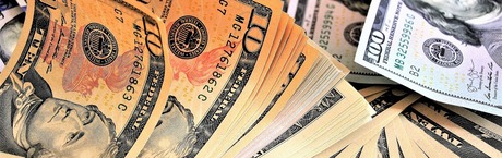 Spokój na szerokim rynku, złoty czeka na RPP