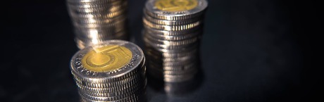 Stopy procentowe wciąż niskie, ale kredyty drożeją