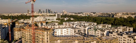 W Warszawie spada sprzedaż mieszkań, a ceny rosną