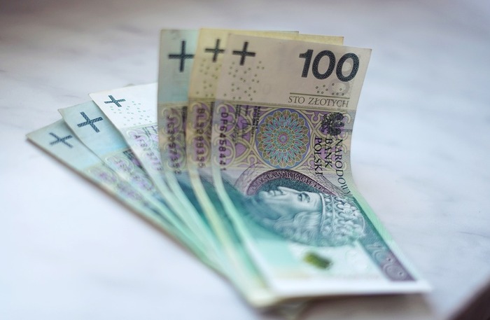 Bankom udało się przyciągnąć oszczędności Polaków?