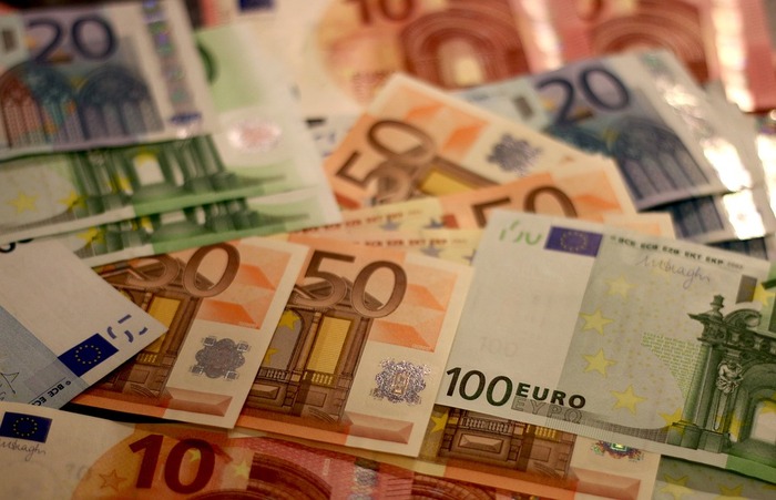 BGK wyemitował euroobligacje o wartości 750 mln euro BGK wyemitował euroobligacje o wartości 750 mln euro