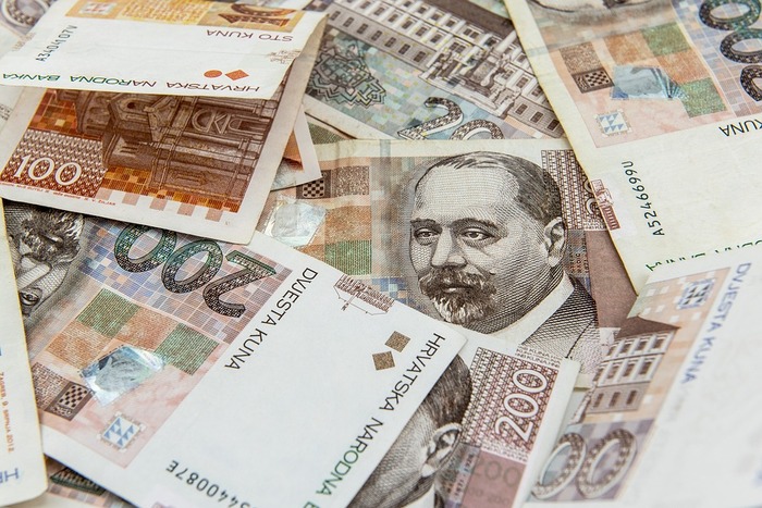 Euro zastępuje kunę Euro zastępuje kunę