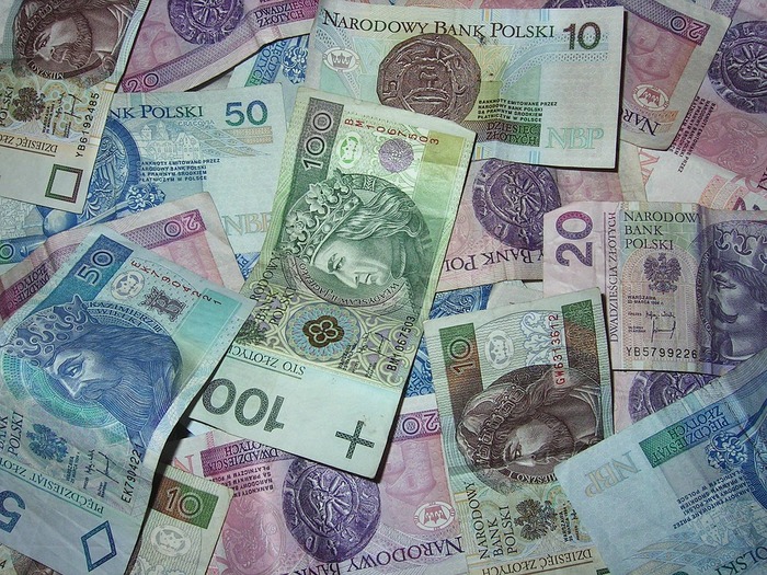 NBP uruchomił kaskadę zmienności NBP uruchomił kaskadę zmienności