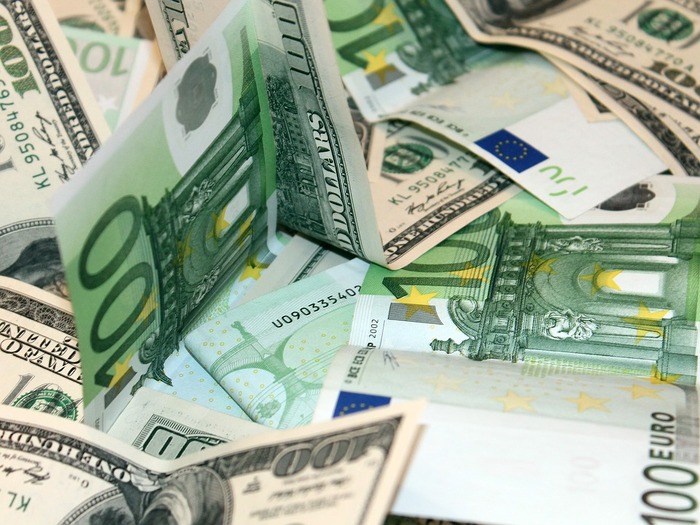 Niższa inflacja w USA wspiera waluty europejskie Niższa inflacja w USA wspiera waluty europejskie