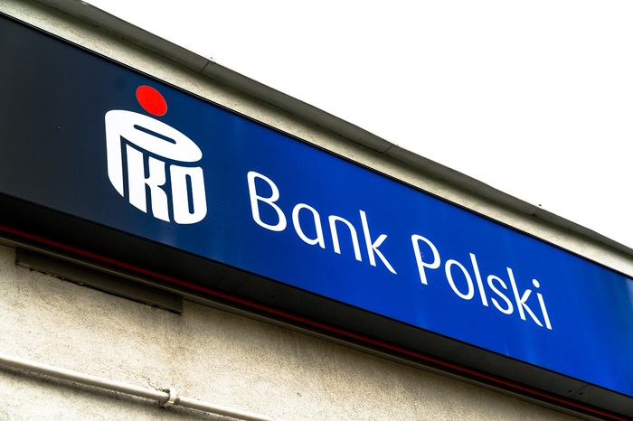 PKO BP rozwija kompetencje cyfrowe razem z Politechniką Warszawską