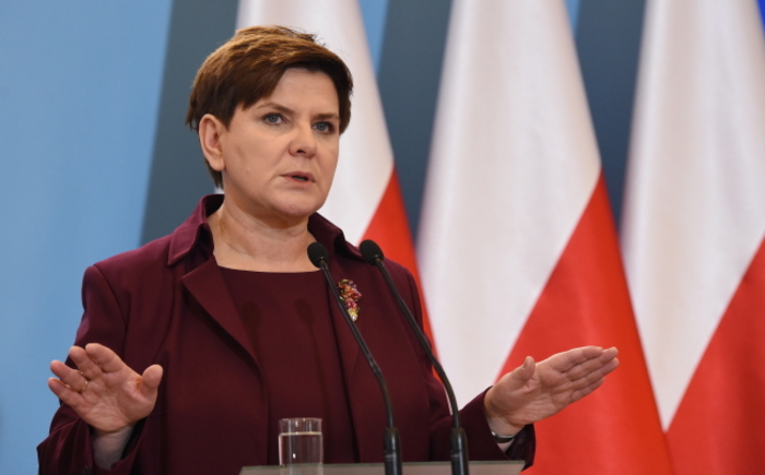 Premier Szydło: nie wierzę w polityczne ratingi