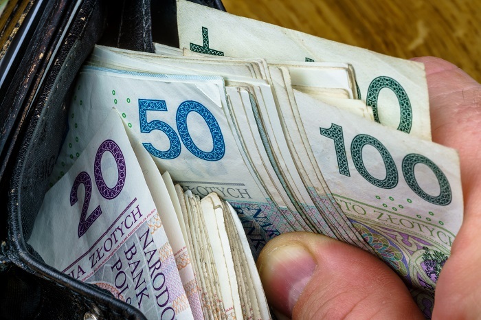 W nowy rok co piąty Polak wchodzi bez oszczędności W nowy rok co piąty Polak wchodzi bez oszczędności