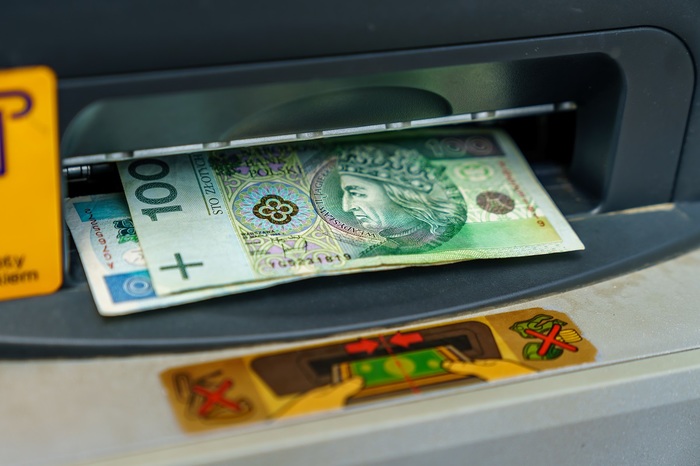Wypłat z bankomatów najmniej od 14 lat Wypłat z bankomatów najmniej od 14 lat