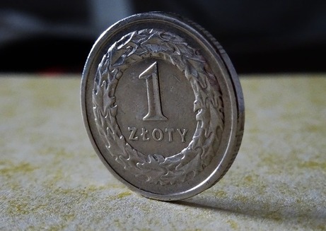 Spadek inflacji w Polsce coraz bardziej widoczny