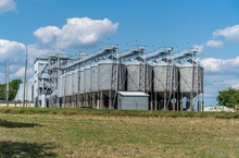 Dedykowane kredyty dla sektora agro w Banku Pocztowym