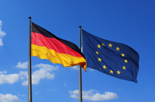 Niemcy: podatek od benzyny na unijny fundusz dla uchodźców?