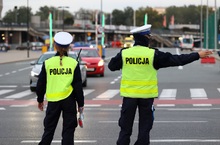 Pamiętaj o obowiązkowym OC, bo kary są drakońskie. Sprawdź korzyści płatności za ubezpieczenie w ratach