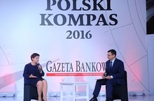 Premier Beata Szydło z „Polskim Kompasem 2016”