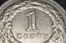 Złoty mocny i nie zwalnia tempa wzrostu